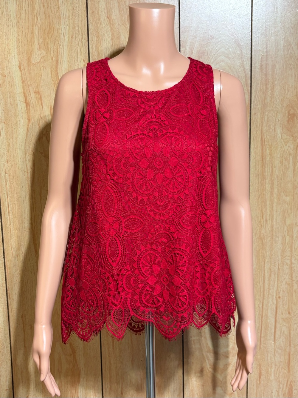 Three Pink Hearts Red Lace Sleeveless Blouse SZ - S